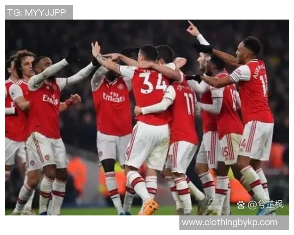 英超焦点战多特蒙德与巴萨握手言和转会风波引发热议